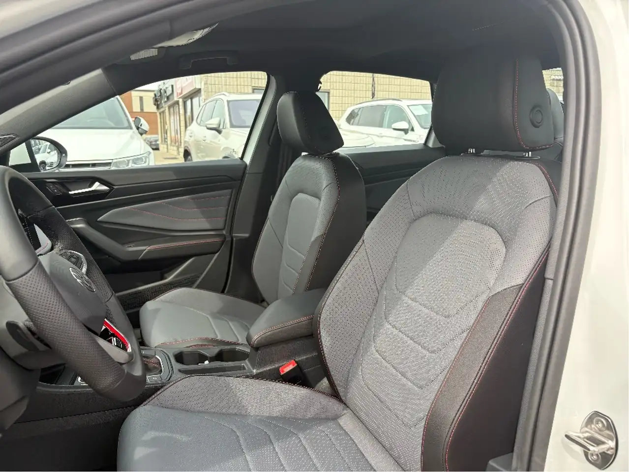 Volkswagen Jetta снимка Volkswagen Jetta
