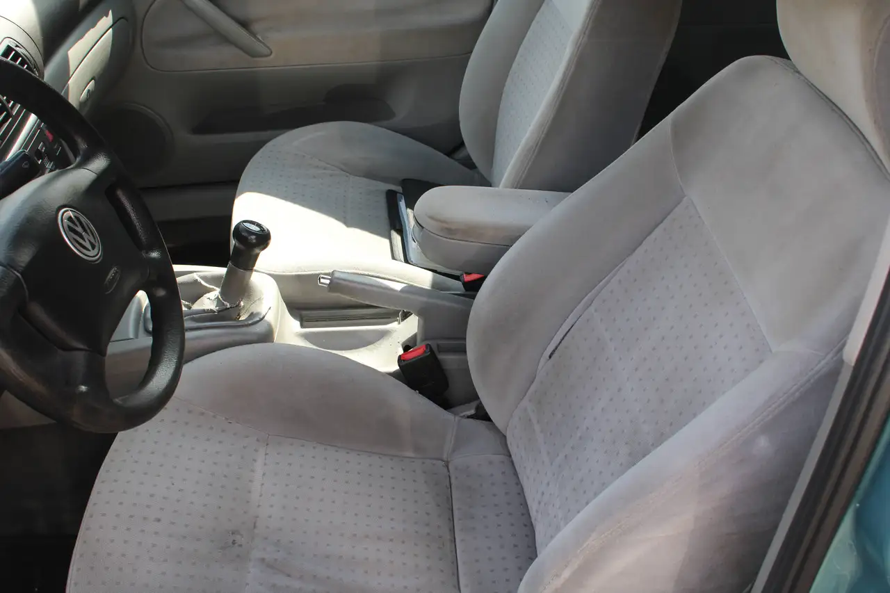 Volkswagen Passat 1.8 5V Trendline, foto 5