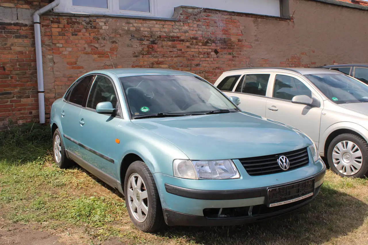 Volkswagen Passat 1.8 5V Trendline, foto 1