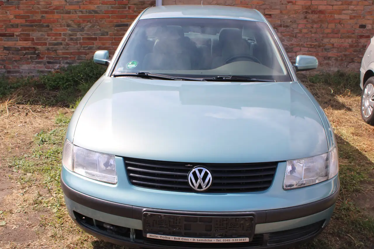 Volkswagen Passat 1.8 5V Trendline, foto 2
