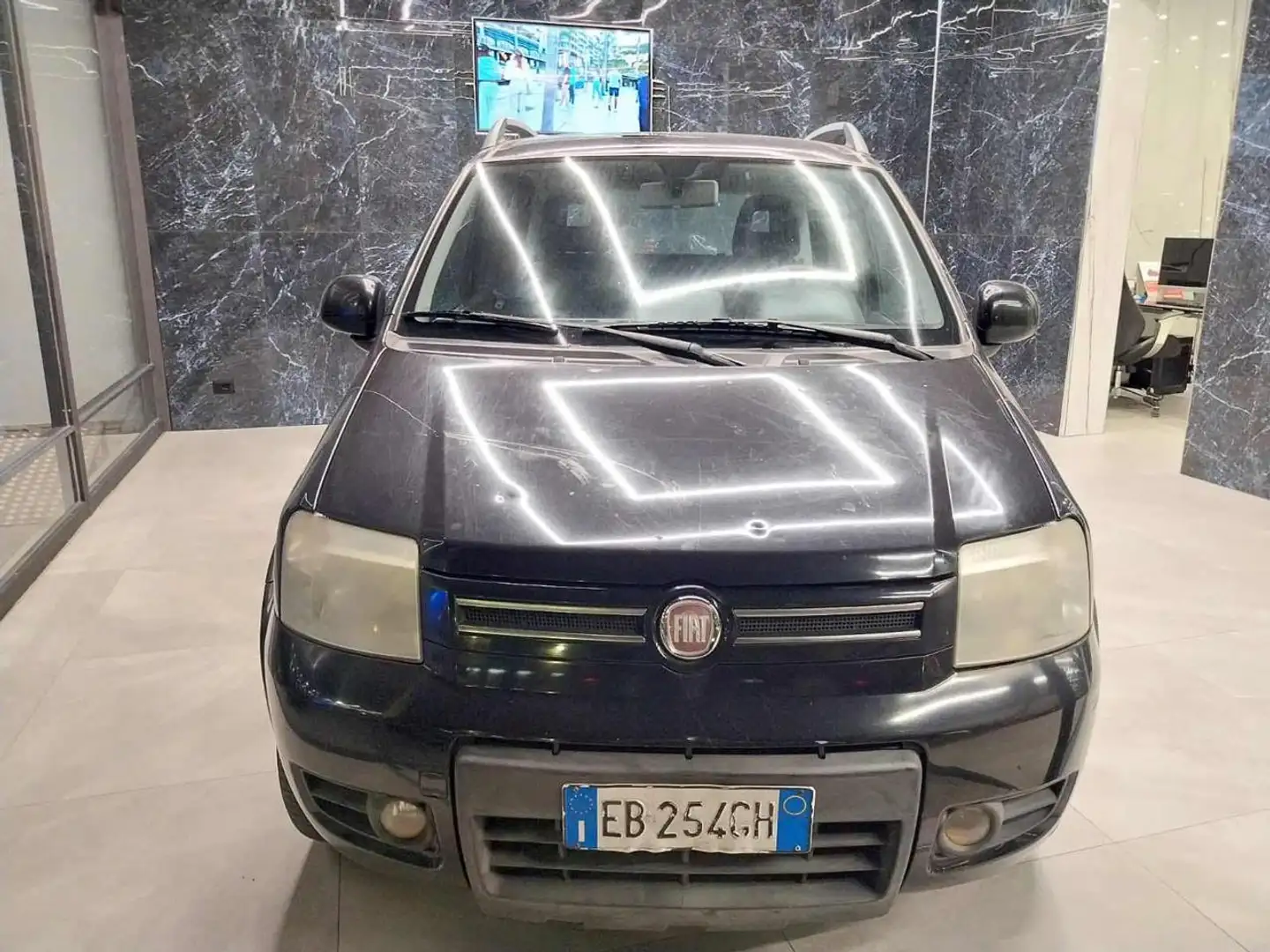 Fiat Panda 1.2 4x4 GPL Climbing Nero - 1