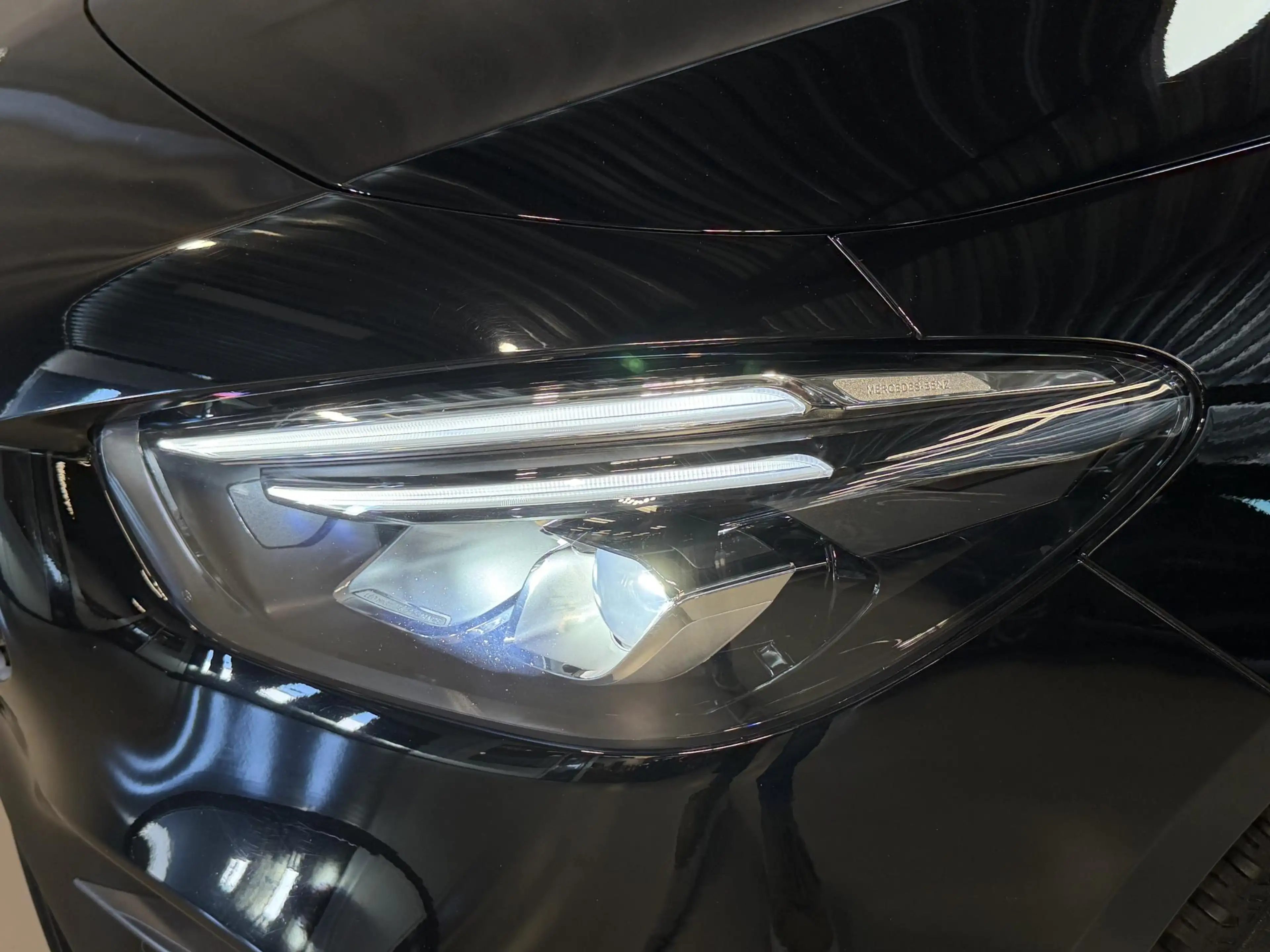 Mercedes-Benz B 250 e AMG Line 18''/Dodehoek/Camera/Keyless/Sfeerverli — photo 36