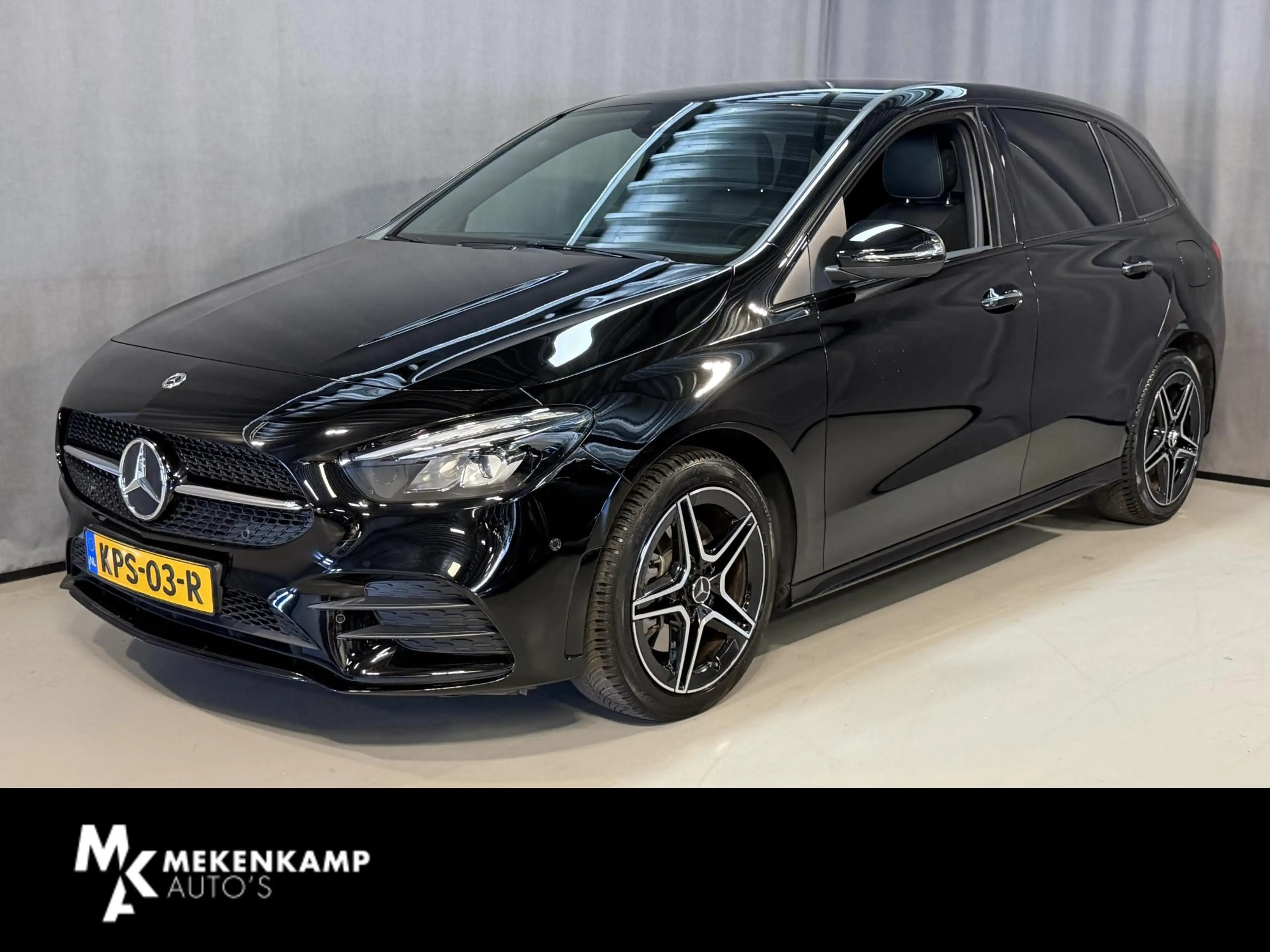 Mercedes-Benz B 250 e AMG Line 18''/Dodehoek/Camera/Keyless/Sfeerverli