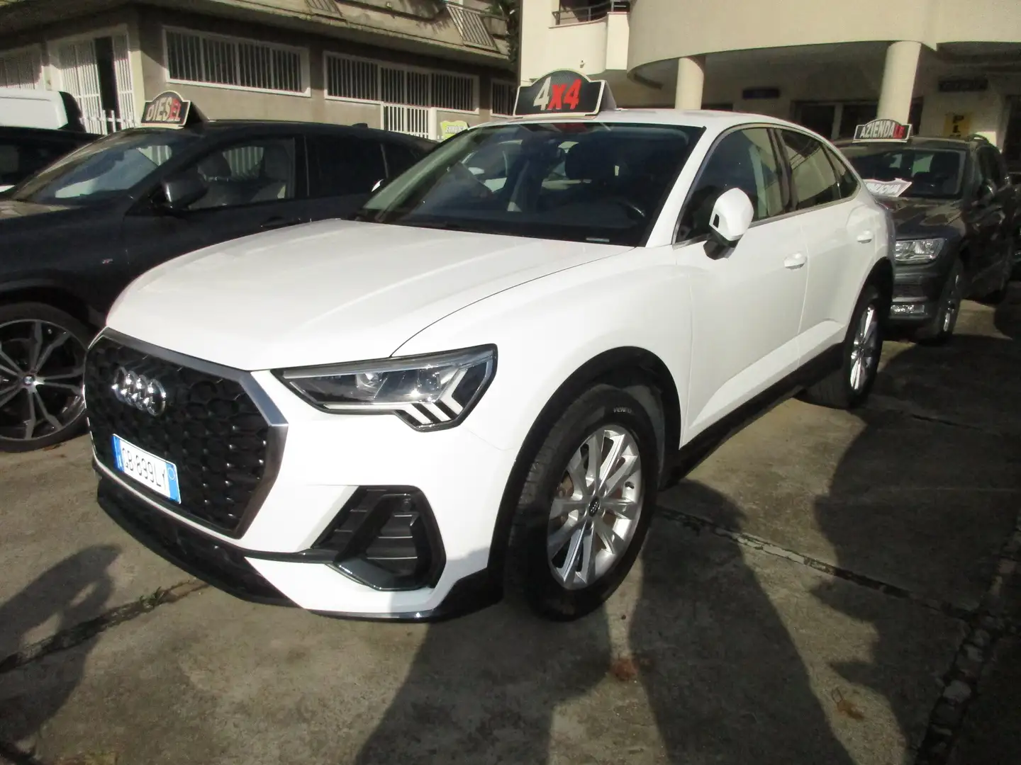 Audi Q3 Sportback 35 2.0 tdi quattro FULL OPTIONAL Blanco - 1