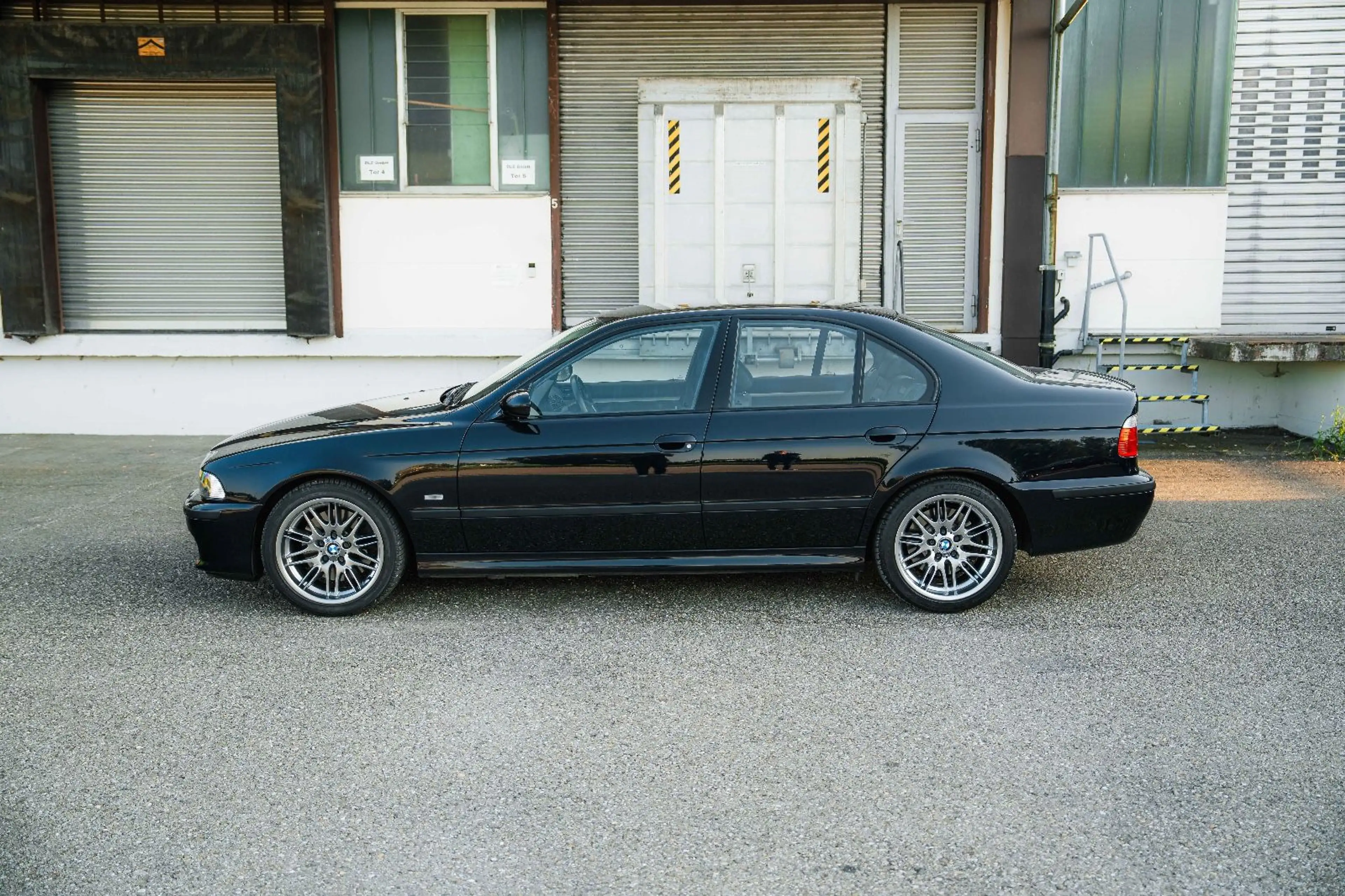 BMW M5 E39 LCI*1.Hand*nur50tkm*Sammlerzustand*Voll — photo 3
