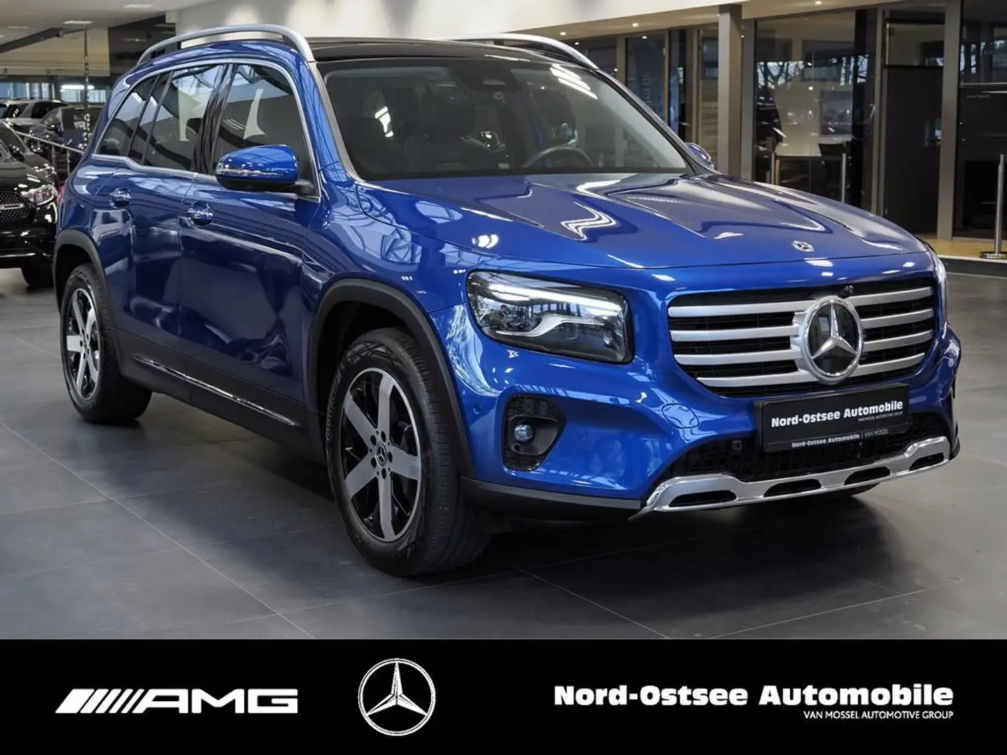Mercedes-Benz GLB 220 d 4M MULTIBEAM PANO DISTRO MEMORY AMBIE Blau - 2