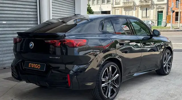 BMW X2 view 3