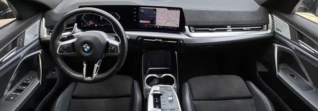 BMW X2 view 11