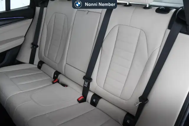 BMW X3 view 15