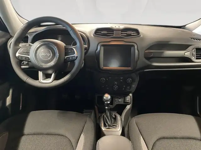 Jeep Renegade view 6