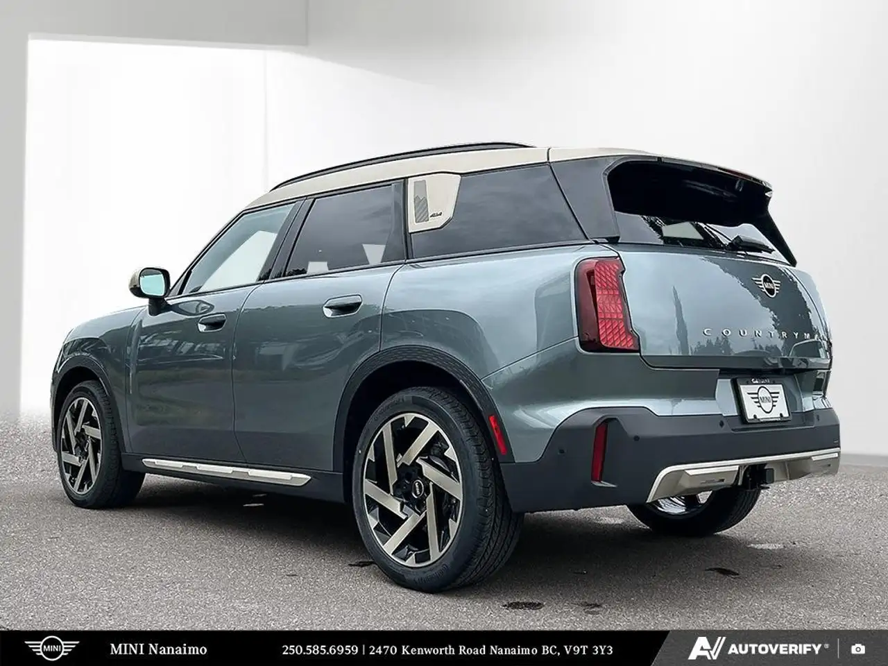 MINI Countryman снимка MINI Countryman