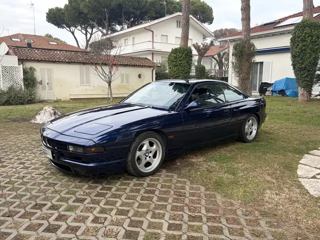 BMW 850