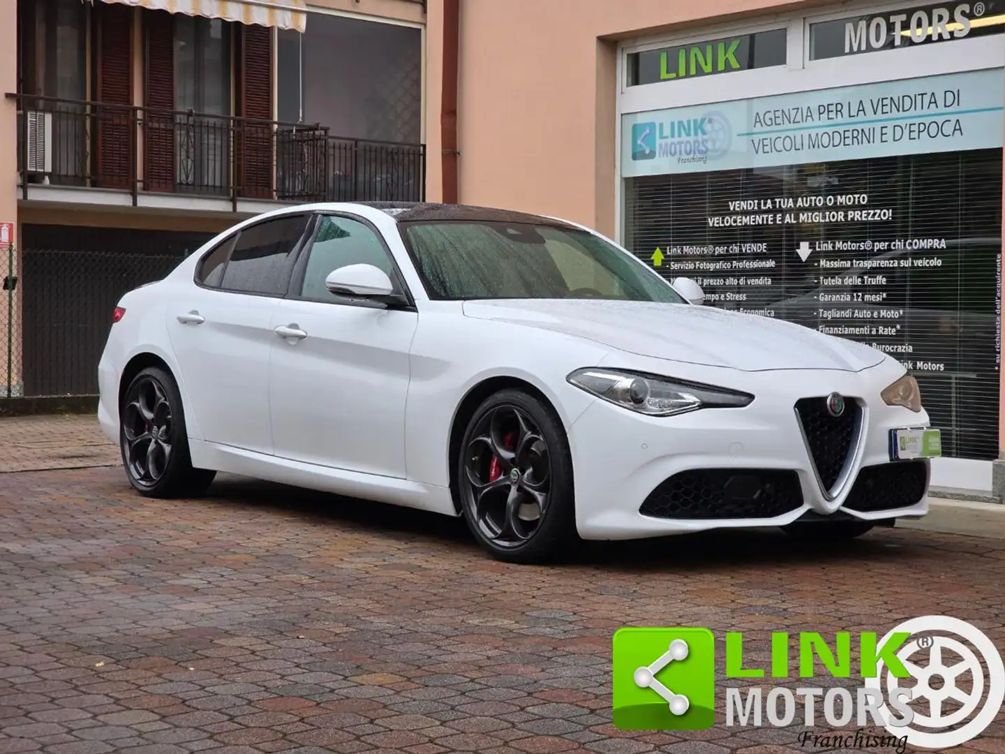Alfa Romeo Giulia 2.0 Turbo 200 CV Automatic Sport Edition Bianco - 1