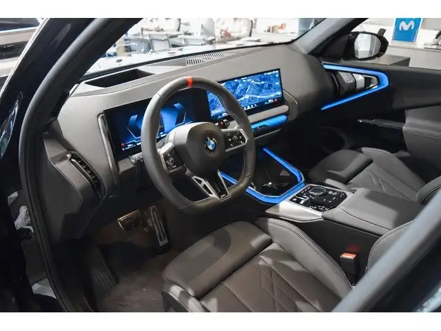 BMW X3 view 3