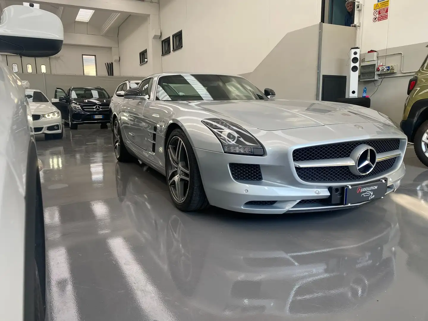 Mercedes-Benz SLS AMG Coupe 6.2 auto Silber - 2