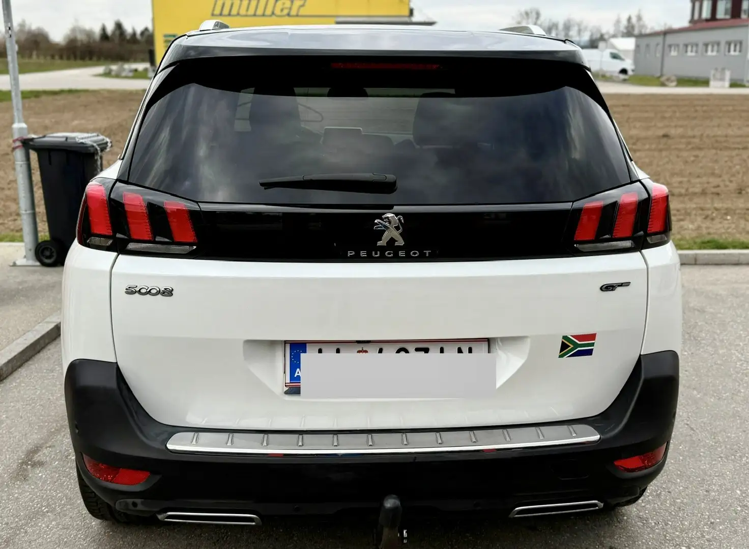 Peugeot 5008 2,0 BlueHDI 180 S Weiß - 2