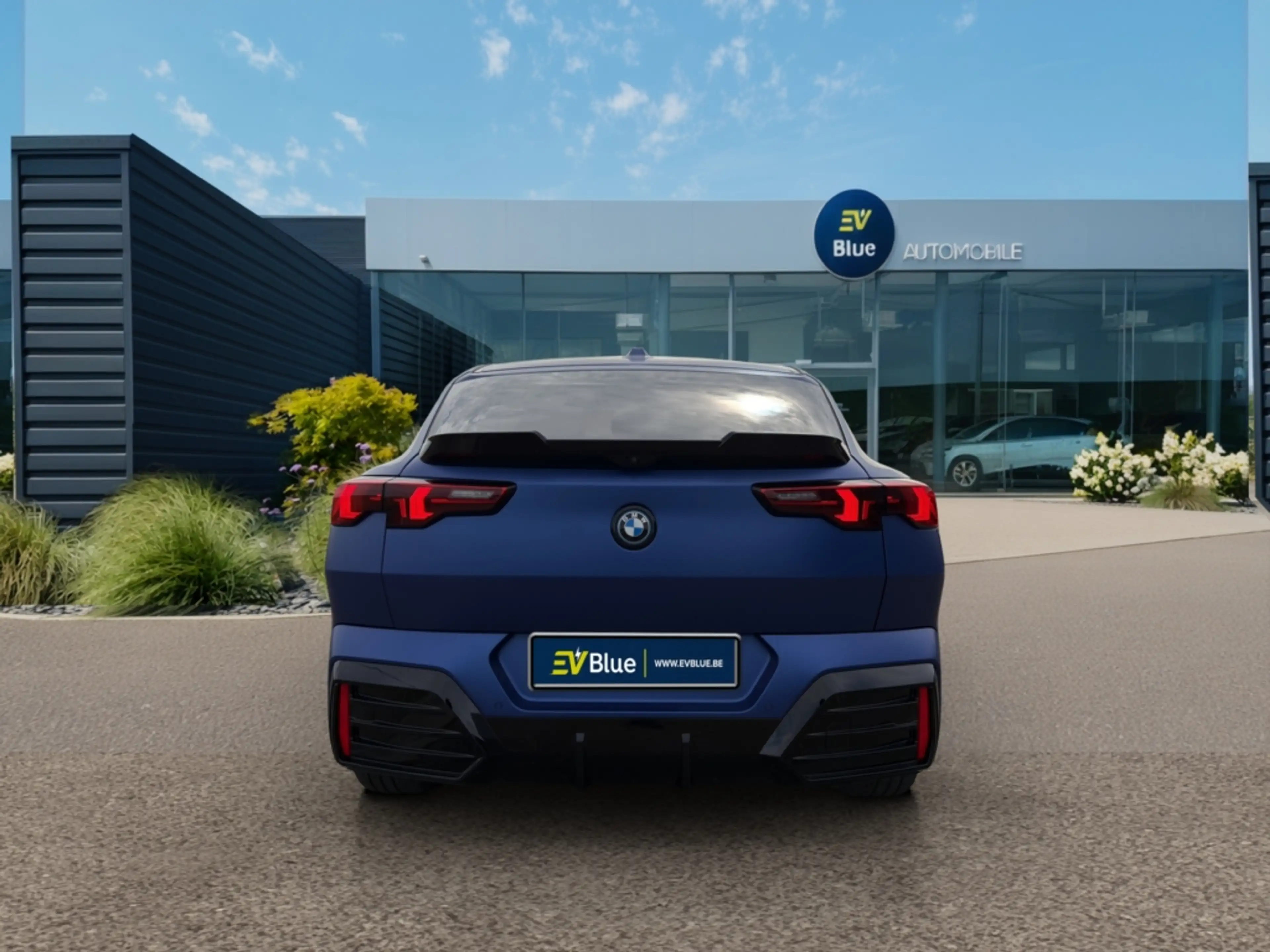 BMW iX2 xDrive30 M SPORT PRO - 66.5 kWh - 313 ch SOH 100% - PANO - 360° - FULL — photo 5