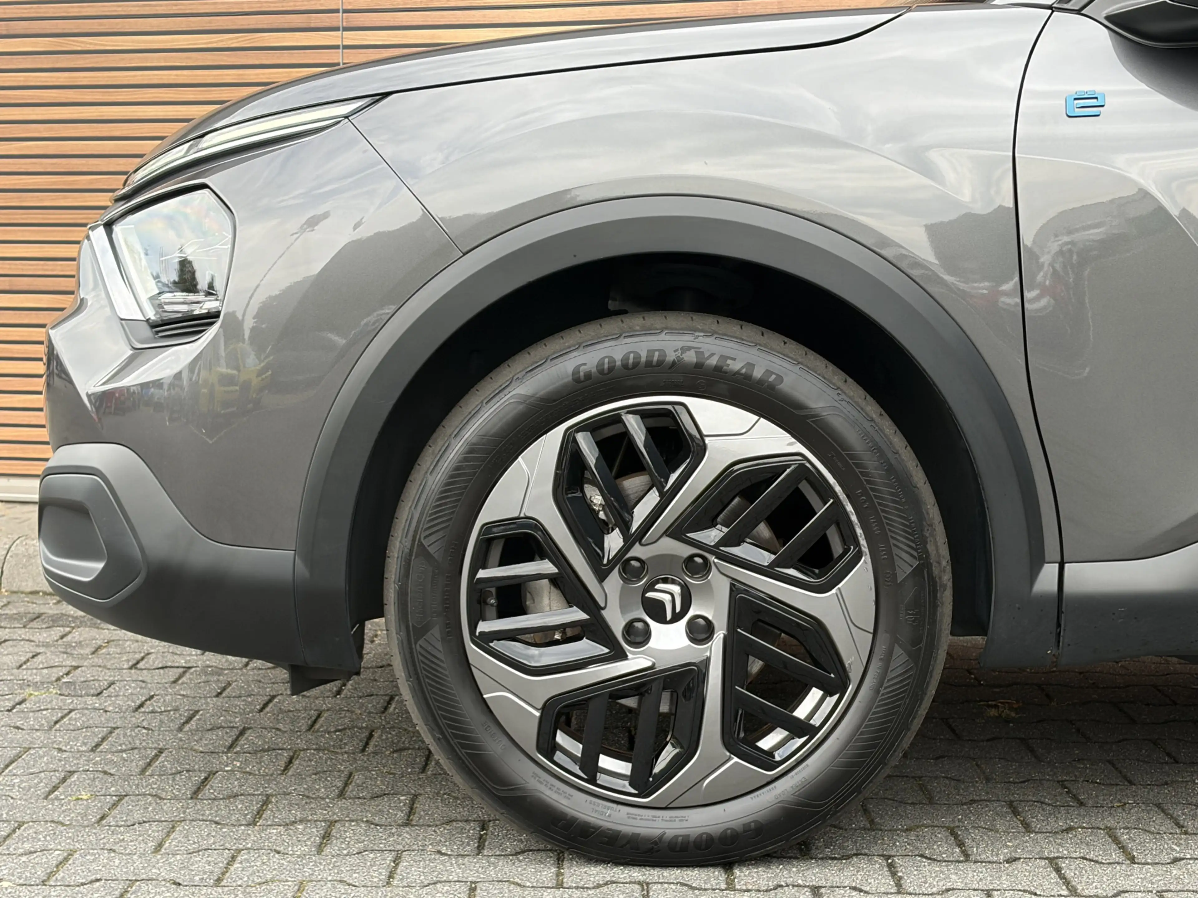 Citroen E-C4 Electric You 50 kWh Lm velgen / Carplay / Achteruitrijcamer — photo 13