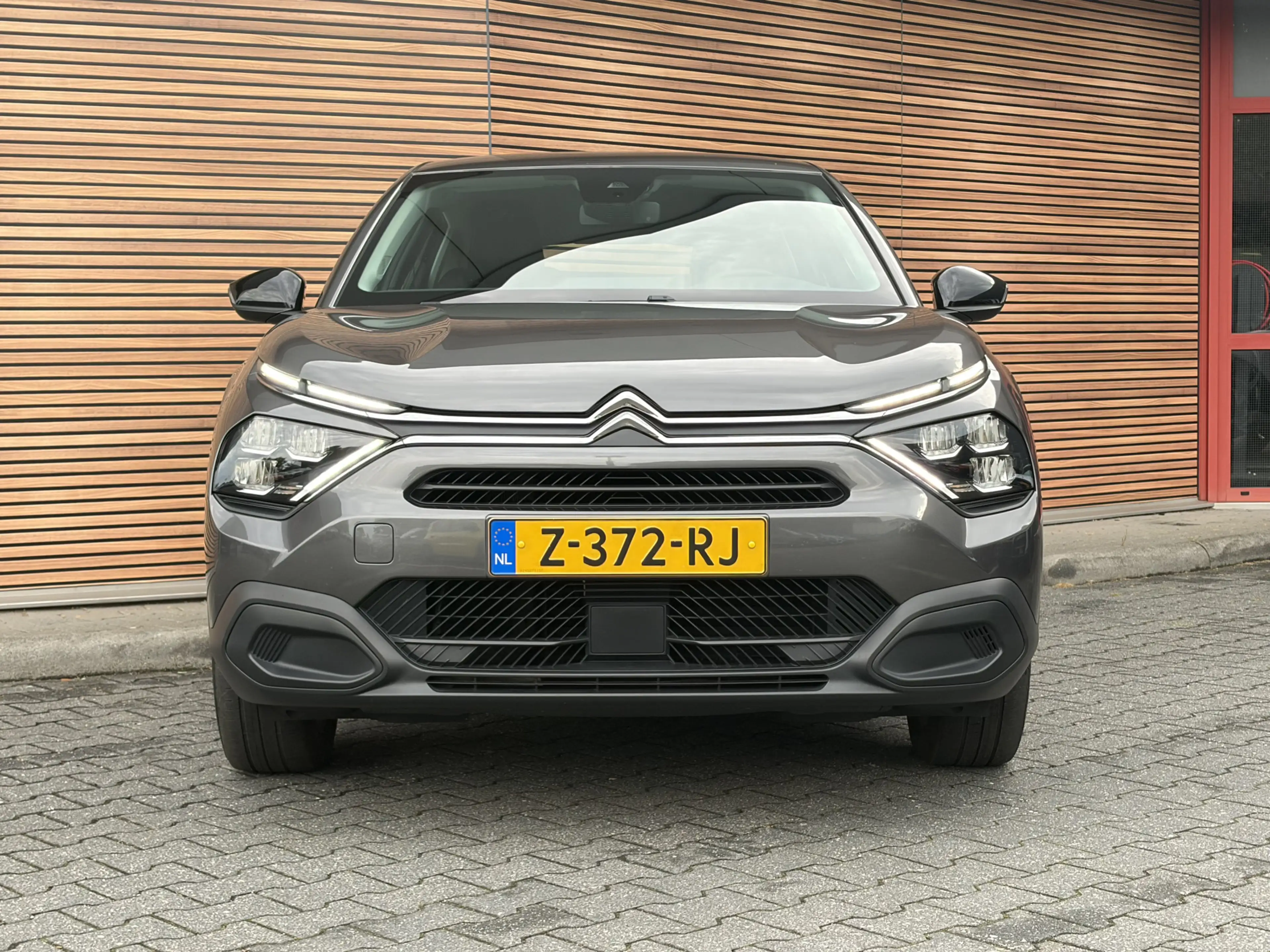 Citroen E-C4 Electric You 50 kWh Lm velgen / Carplay / Achteruitrijcamer — photo 8