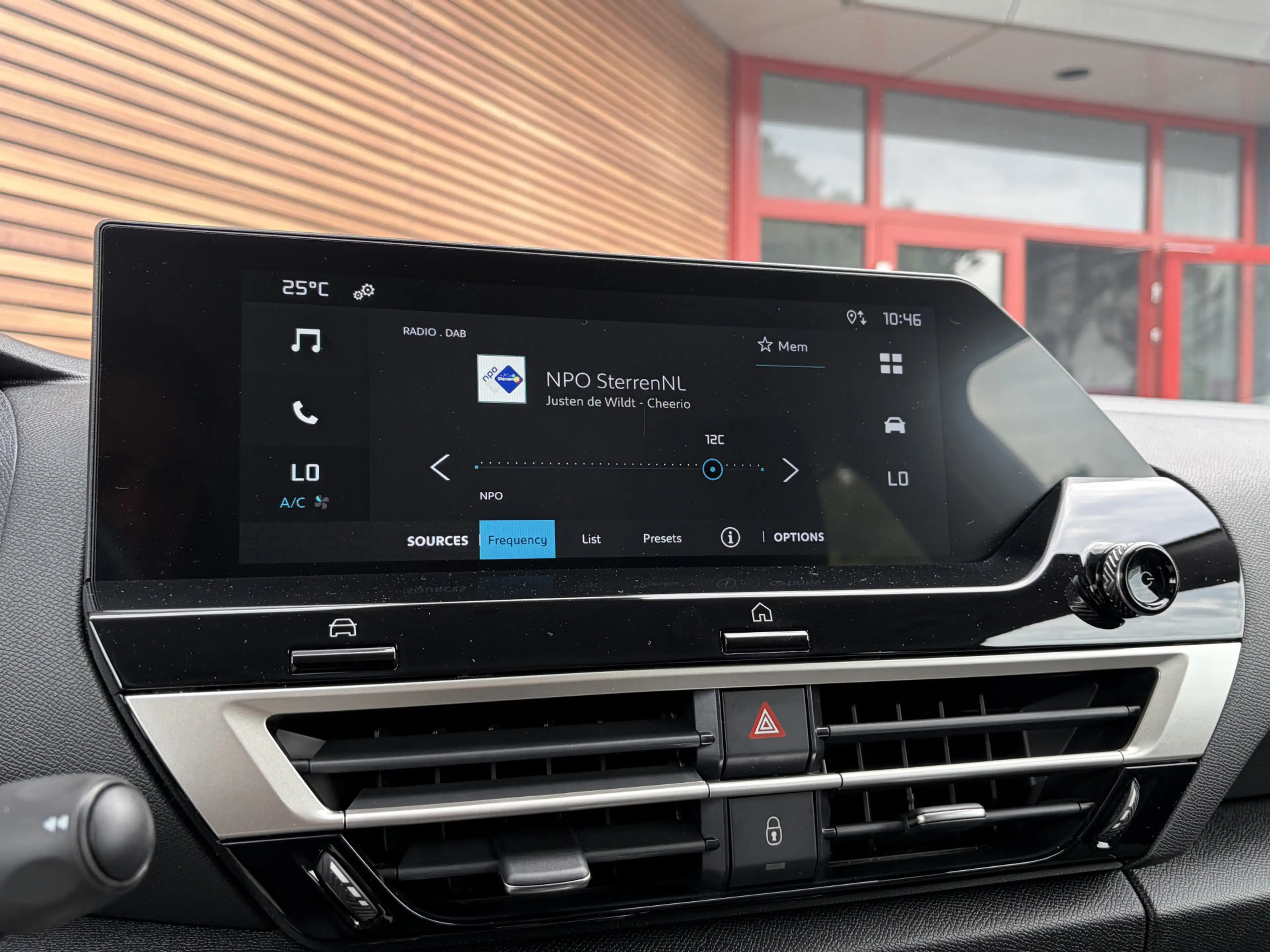 Citroen E-C4 Electric You 50 kWh Lm velgen / Carplay / Achteruitrijcamer — photo 38