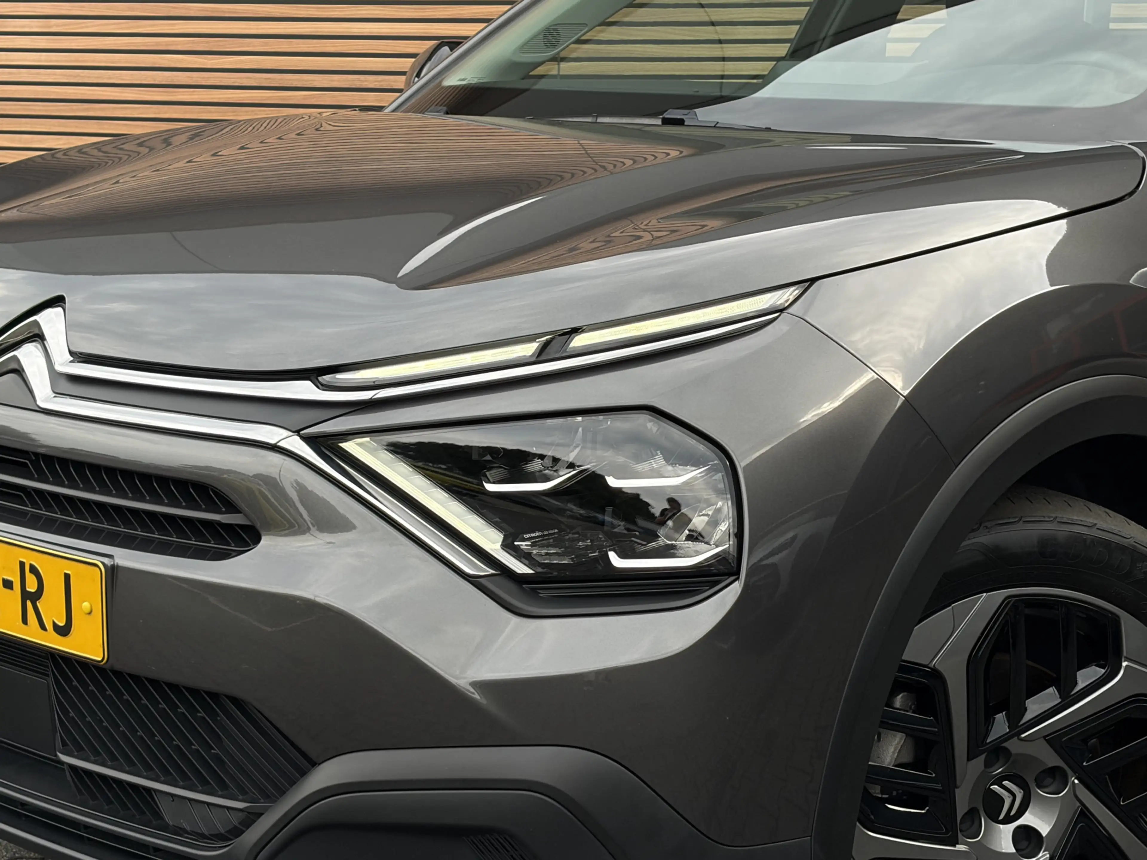 Citroen E-C4 Electric You 50 kWh Lm velgen / Carplay / Achteruitrijcamer — photo 10