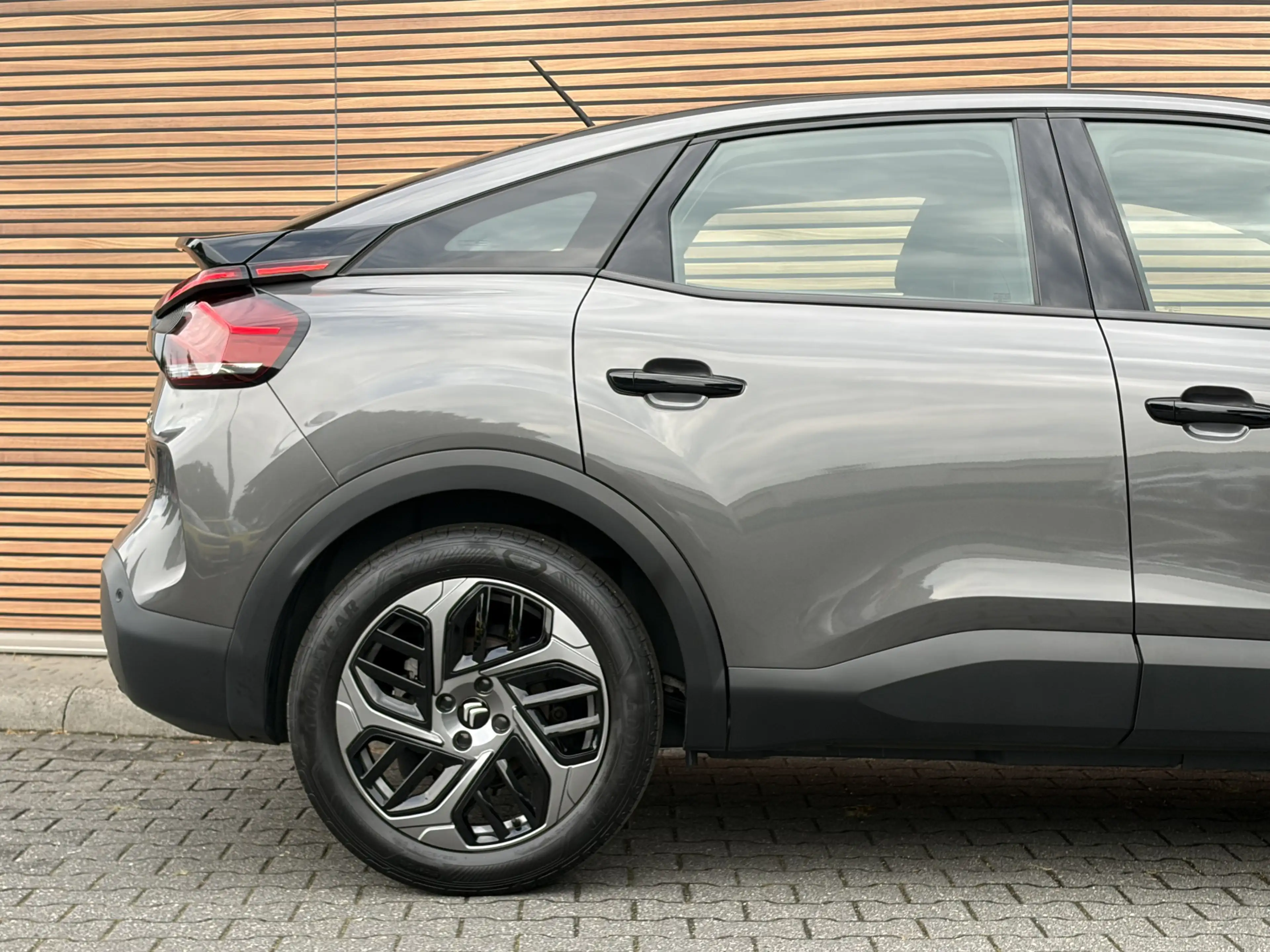 Citroen E-C4 Electric You 50 kWh Lm velgen / Carplay / Achteruitrijcamer — photo 19