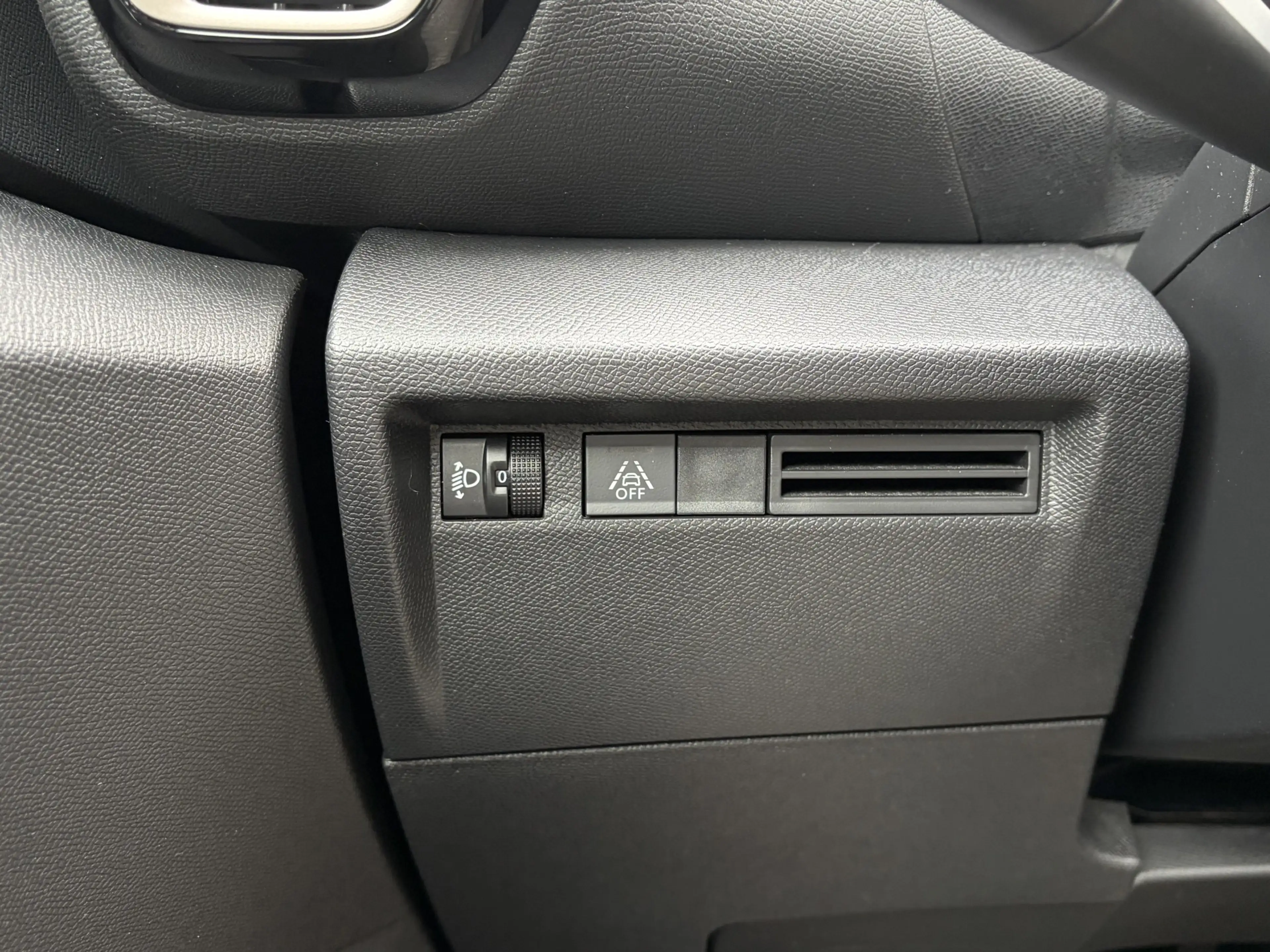 Citroen E-C4 Electric You 50 kWh Lm velgen / Carplay / Achteruitrijcamer — photo 42