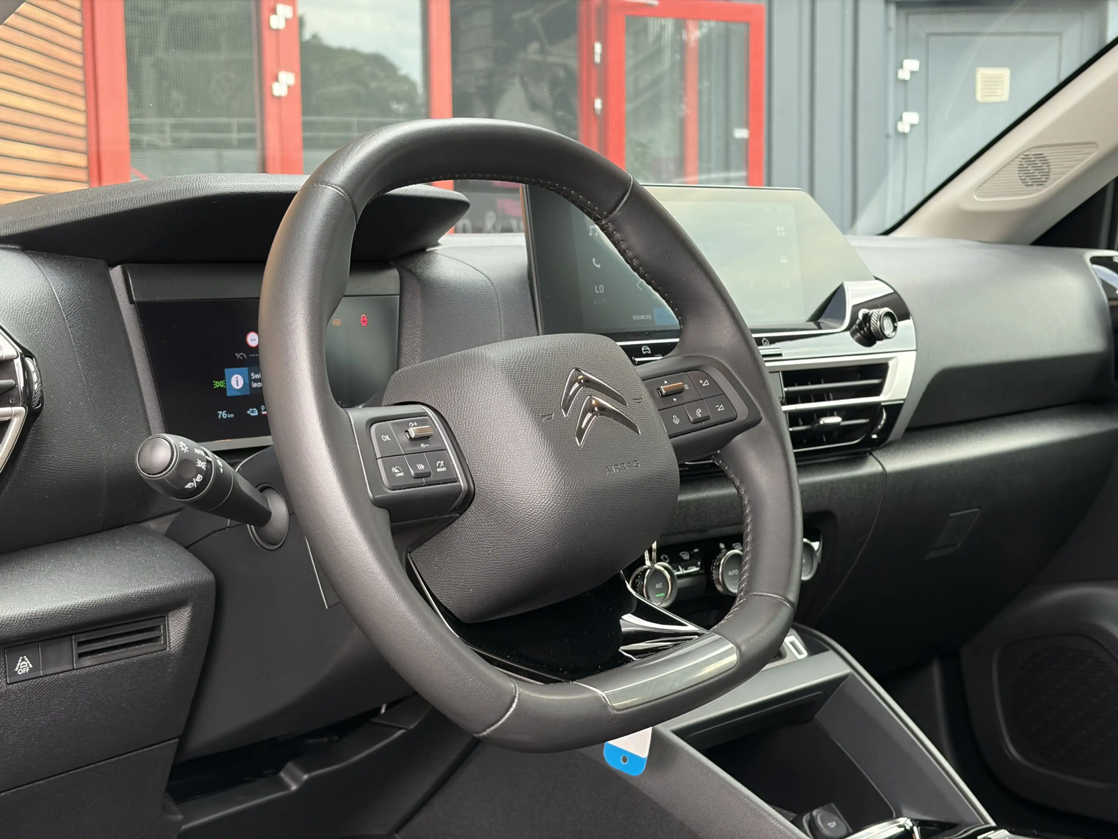 Citroen E-C4 Electric You 50 kWh Lm velgen / Carplay / Achteruitrijcamer — photo 7