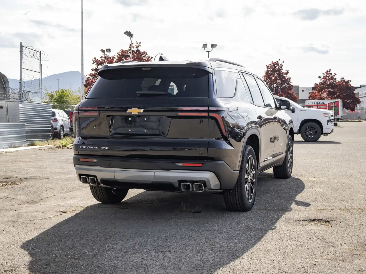 Chevrolet Traverse снимка Chevrolet Traverse