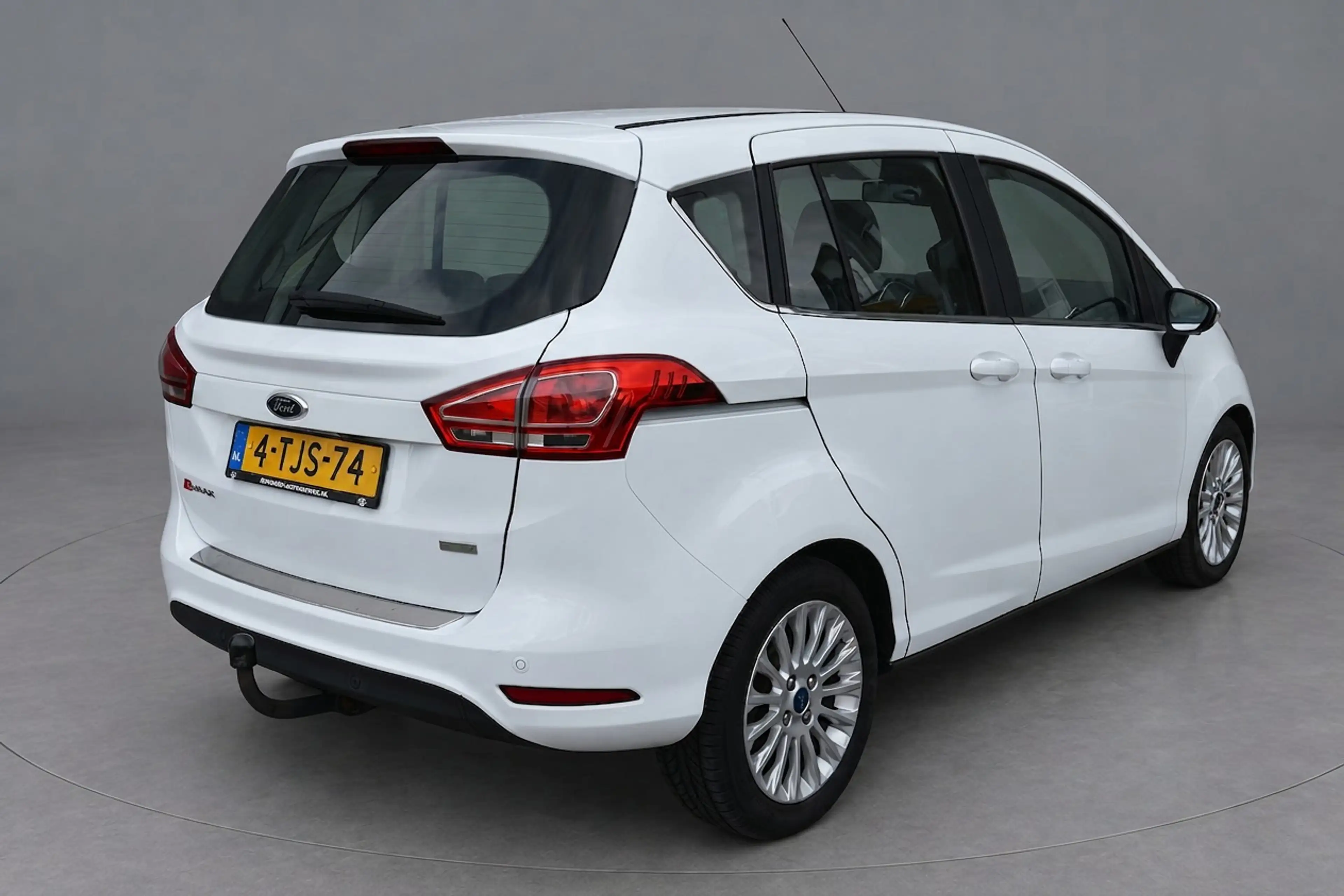 Ford B-Max Camera|Cruise|Navi|Trekaak|2e eigenaar! — photo 6