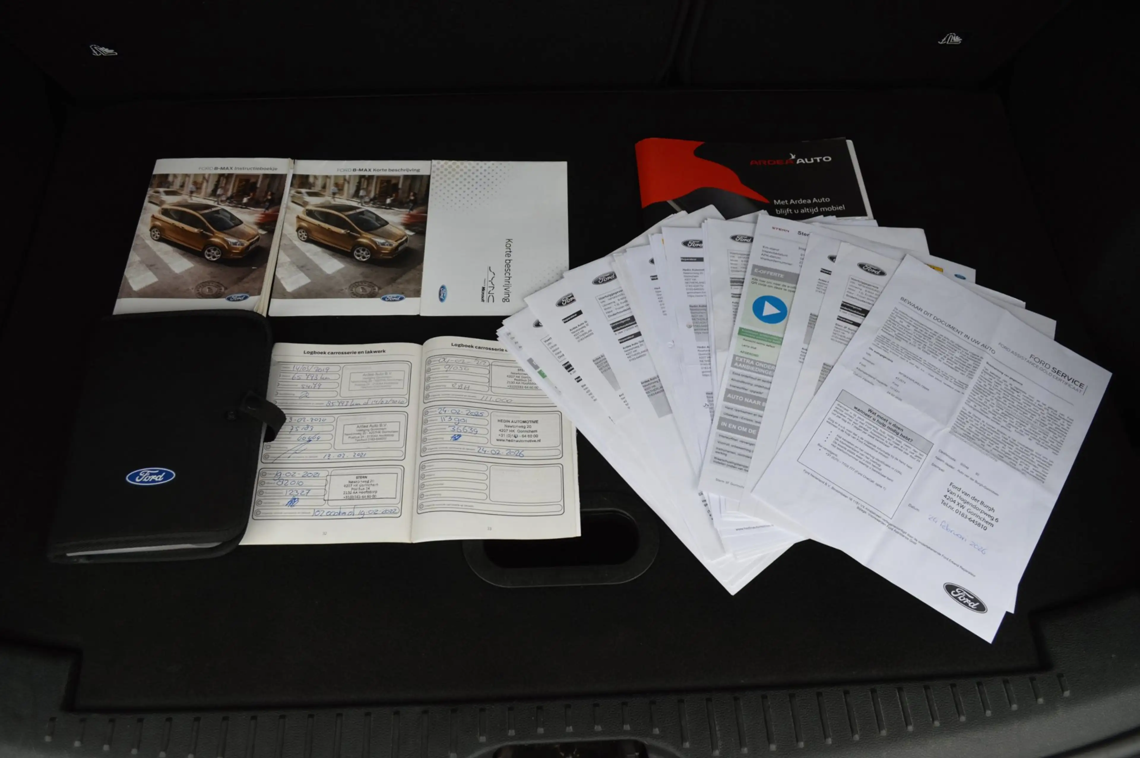 Ford B-Max Camera|Cruise|Navi|Trekaak|2e eigenaar! — photo 16