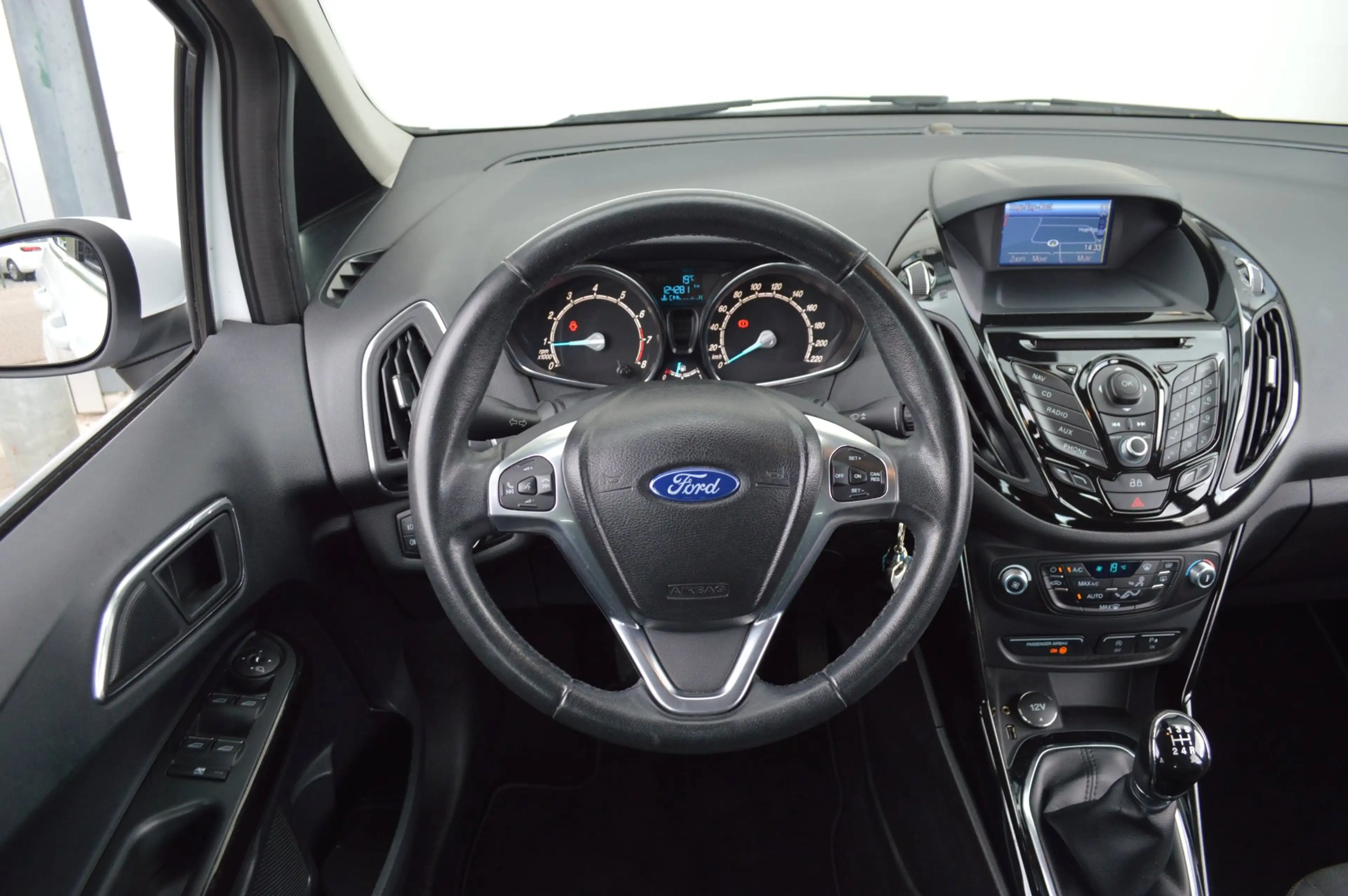 Ford B-Max Camera|Cruise|Navi|Trekaak|2e eigenaar! — photo 9