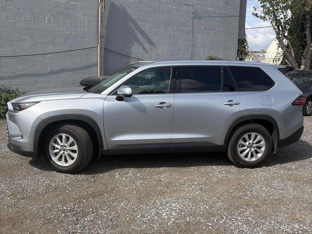 2026 Toyota Grand Highlander XLE — снимка 1