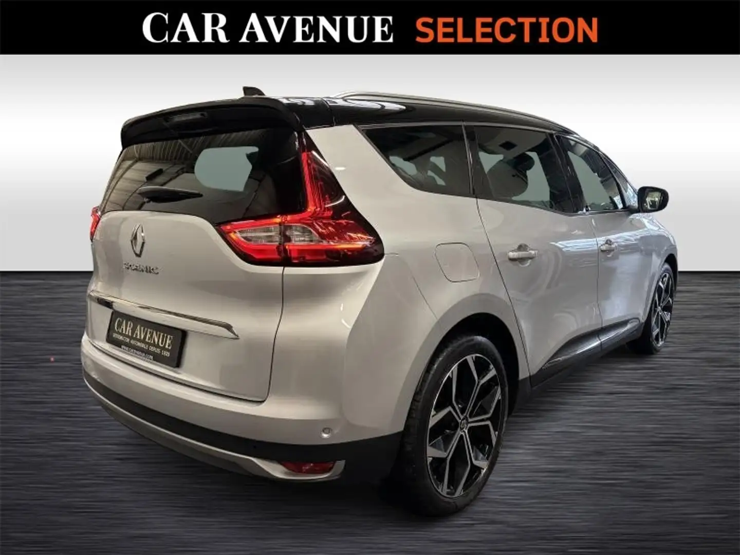 Renault Grand Scenic Intens 7PL Auto Gris - 2