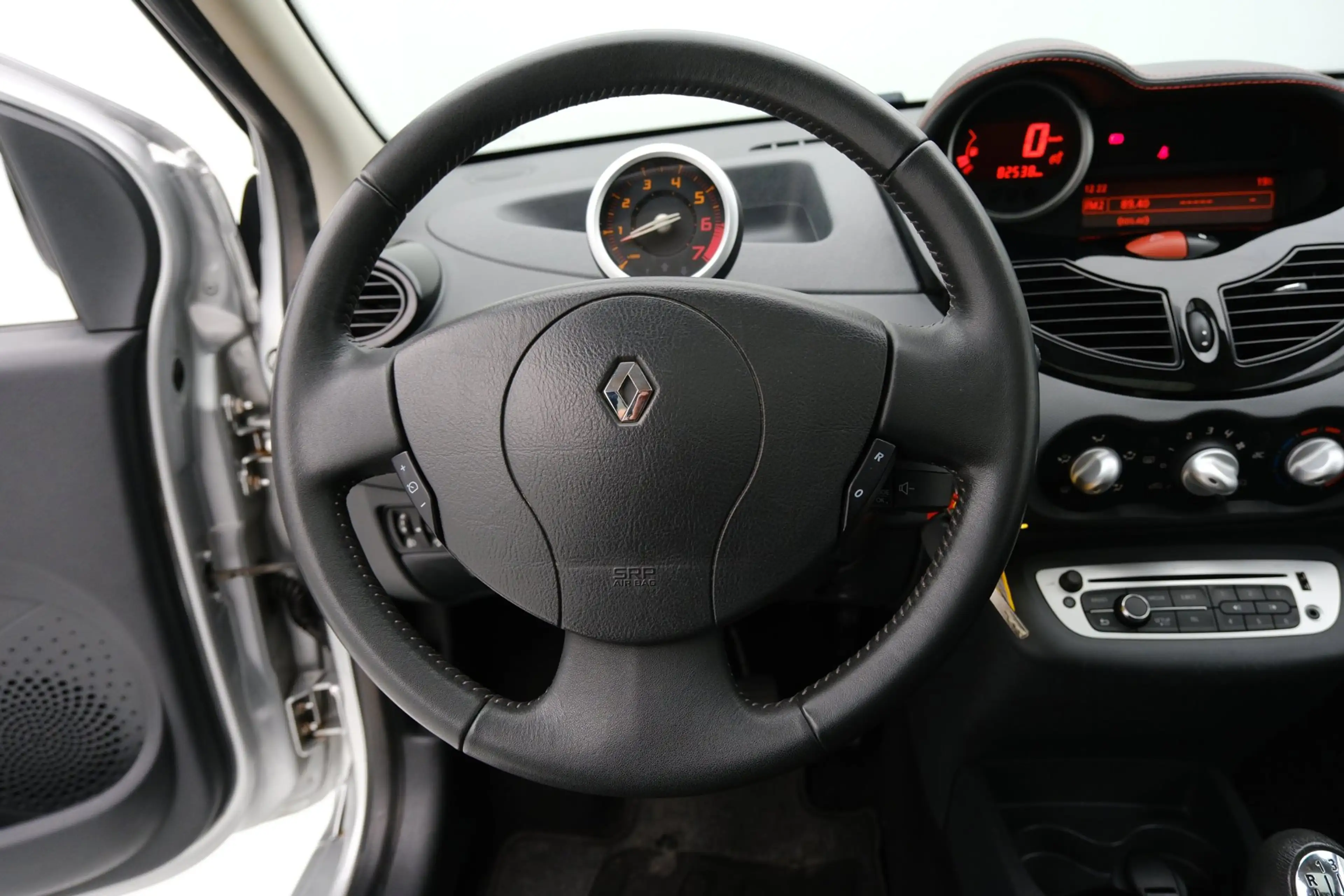 Renault Twingo 1.2 16V Dynamique Airco|LMV|dealer oh.|1e eigenaar — photo 9
