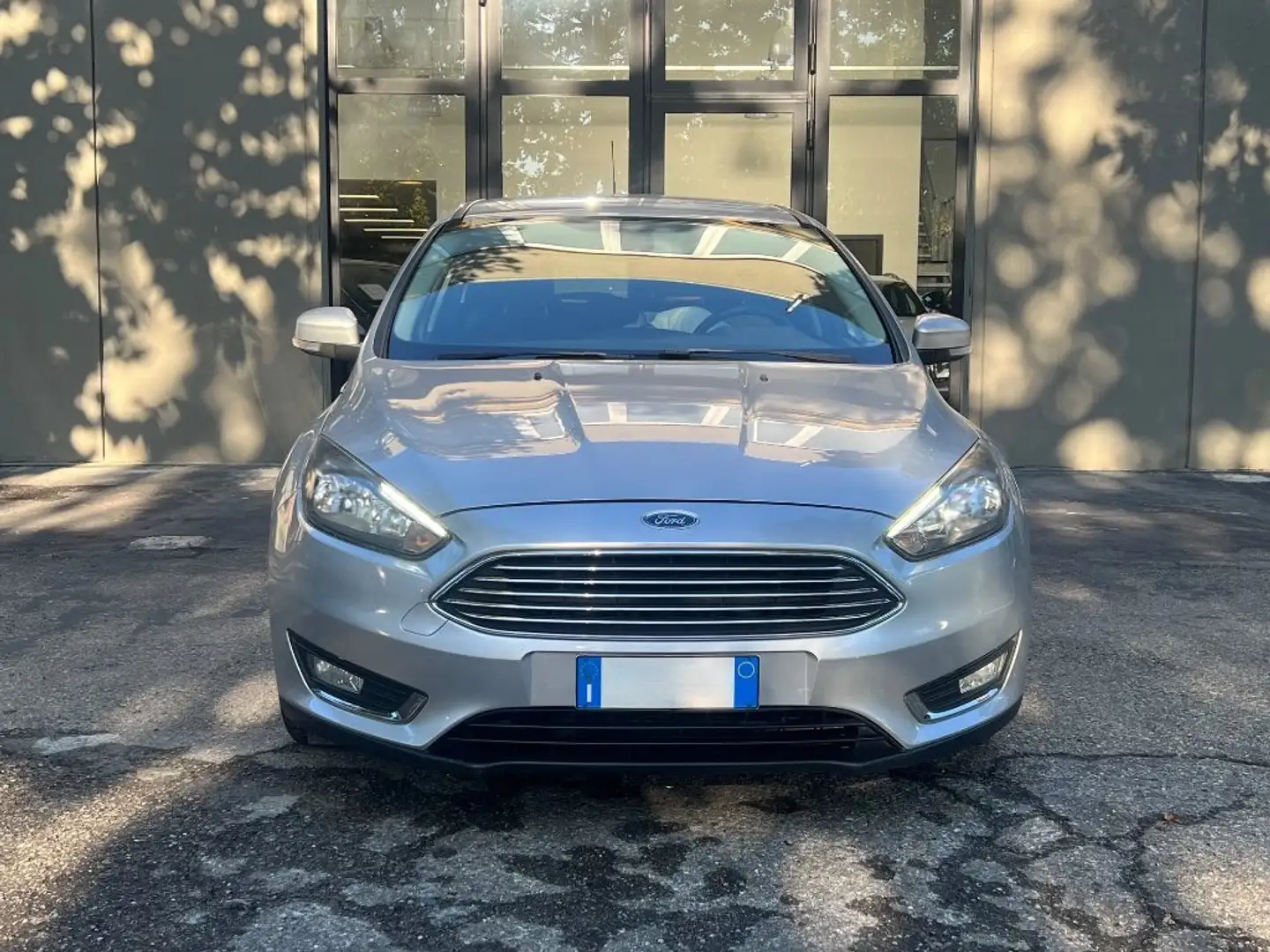 Ford Focus 1.5 TDCi 120 CV Start&Stop Powershift SW Titanium Argento - 2