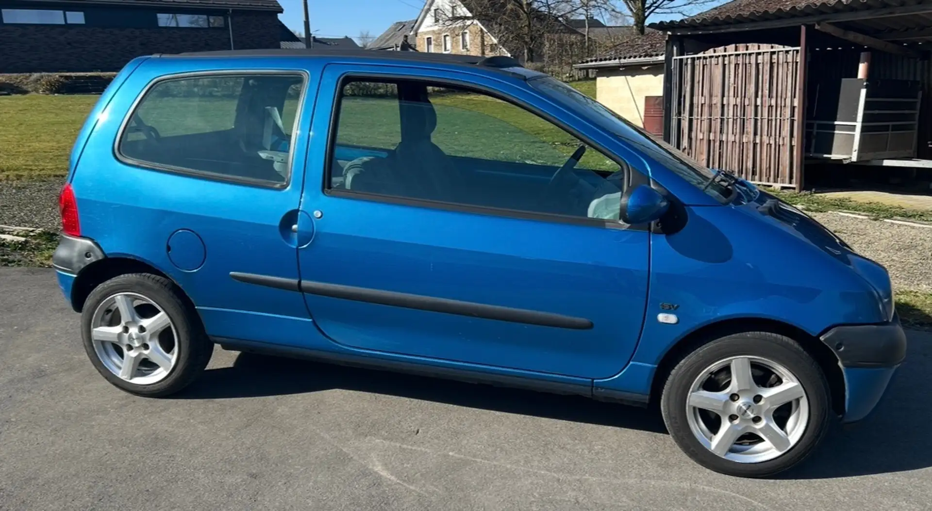 Renault Twingo Twingo 1.2i 16v Expression Blauw - 1