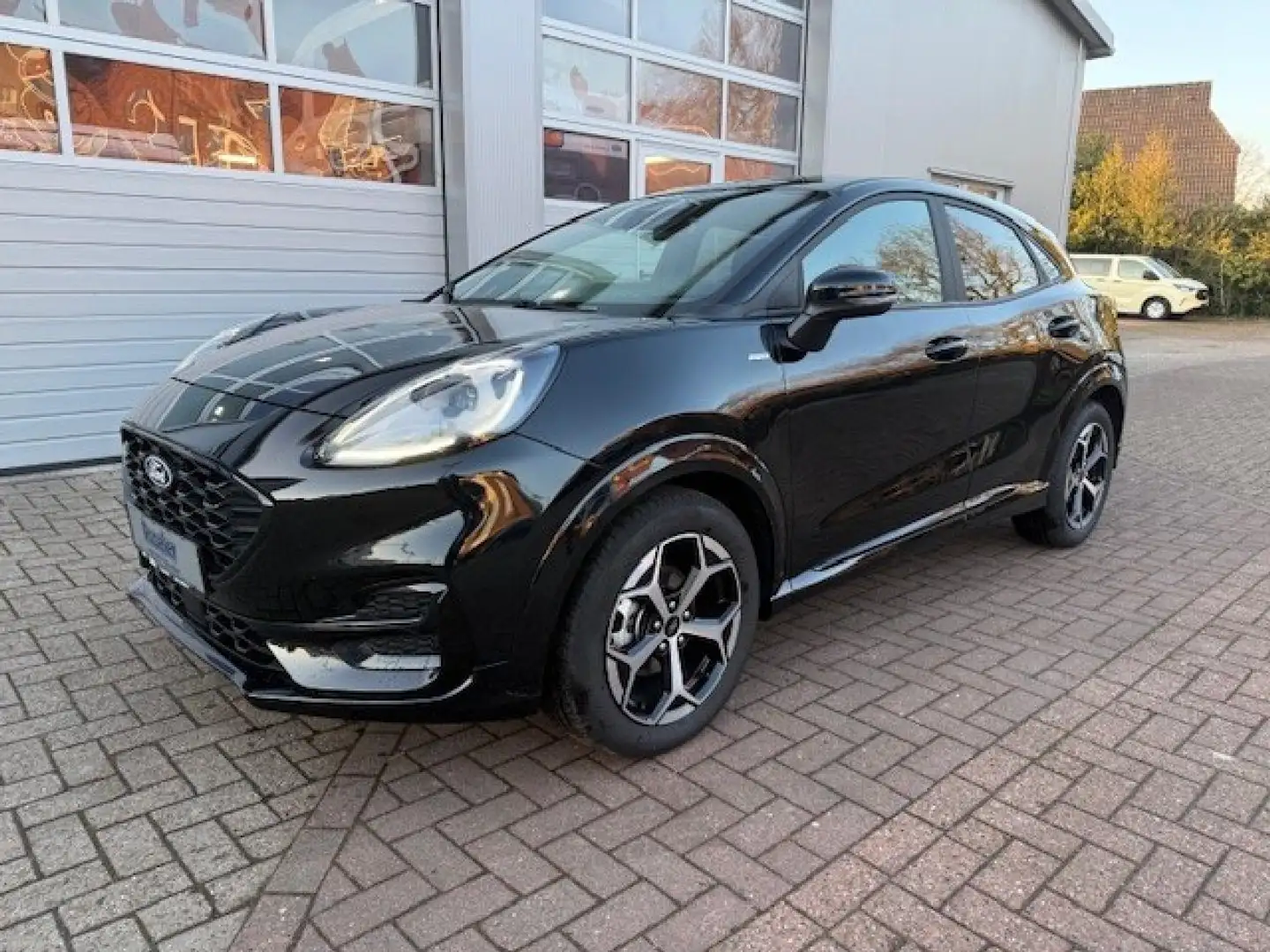 Ford Puma ST-Line Schwarz - 1