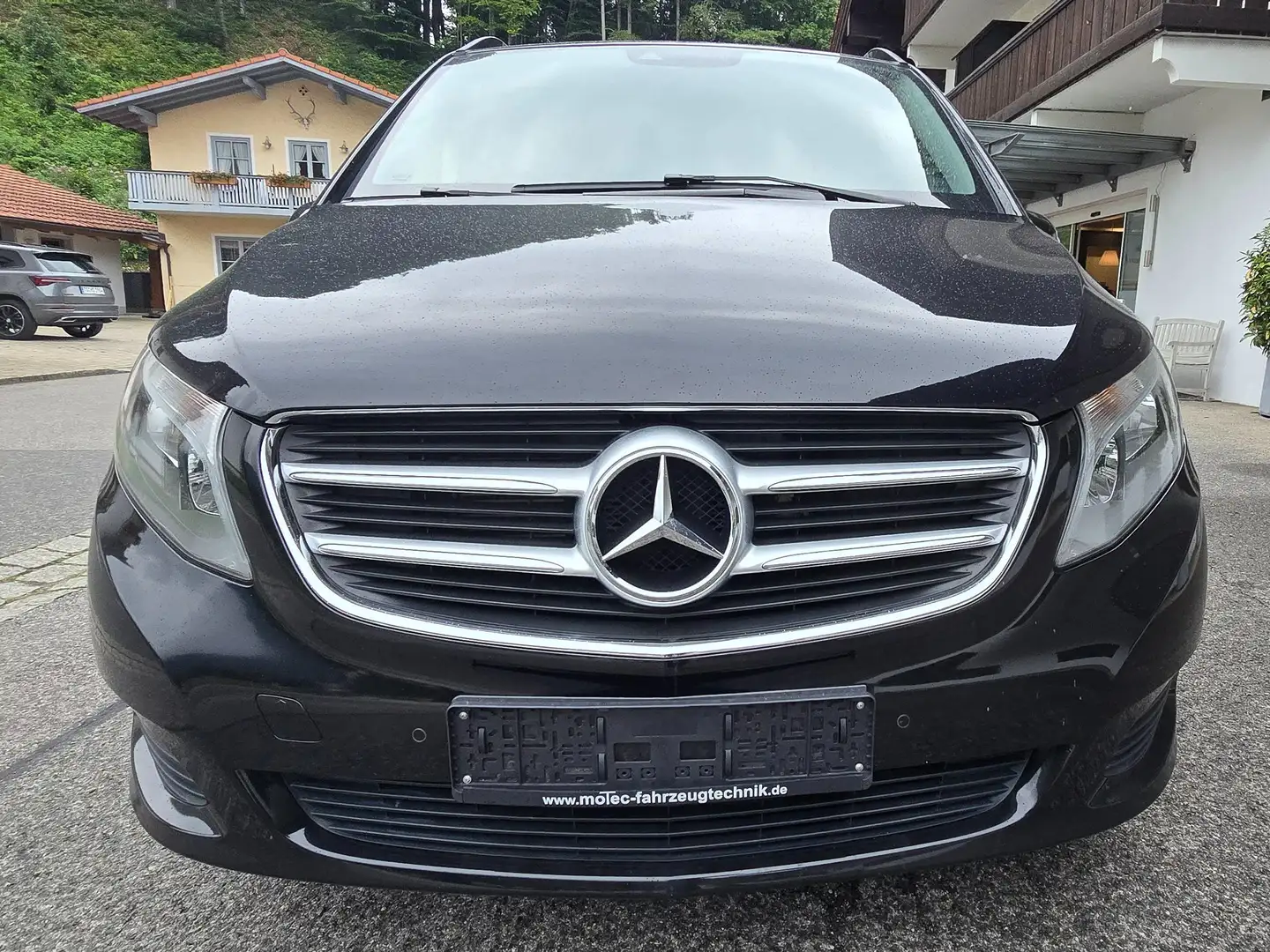 Mercedes-Benz V 220 V-Klasse 7Sitzer kompakt 4Matic Edition AHK Kamera Fekete - 2