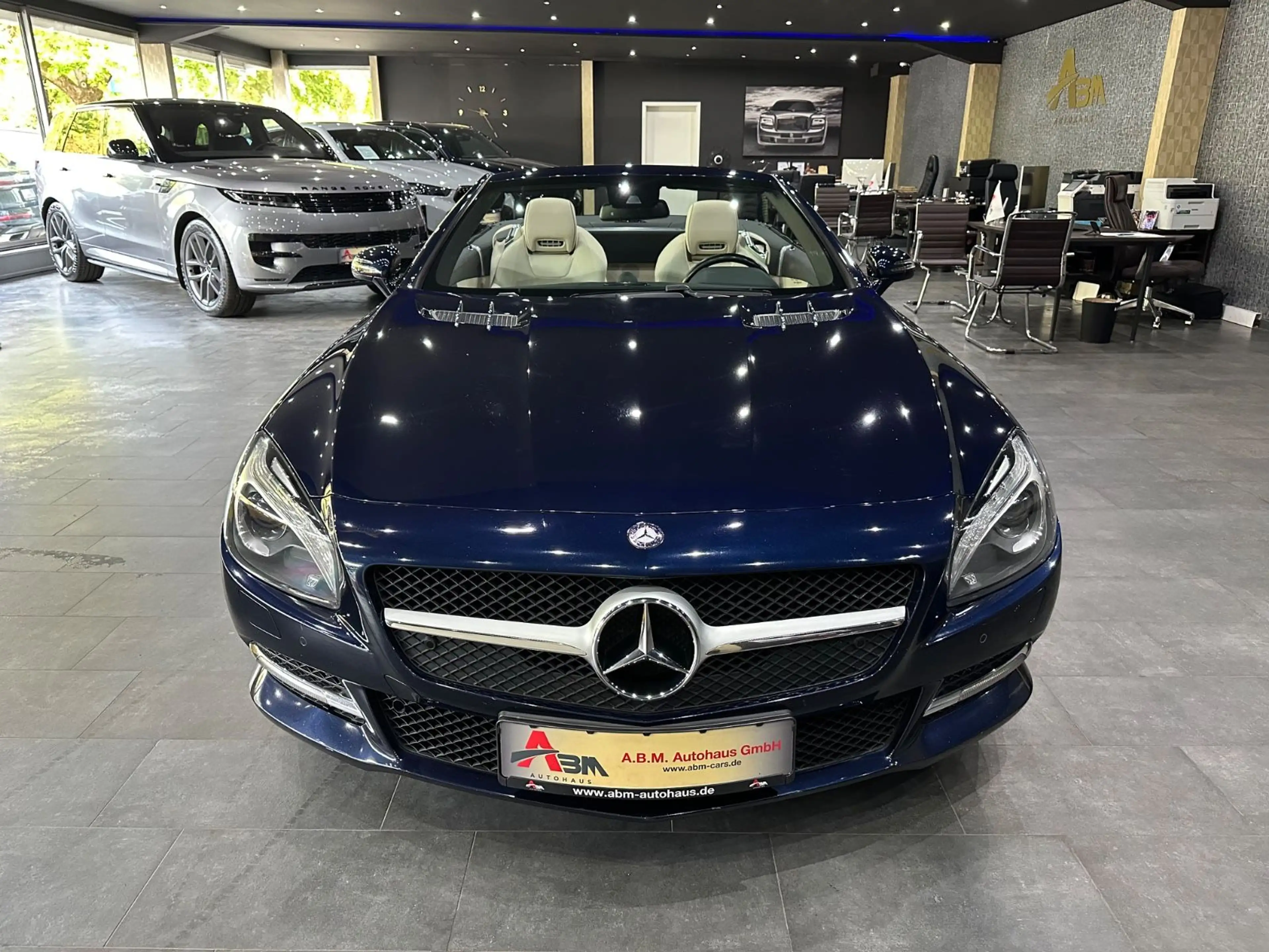 Mercedes-Benz SL 500 SL500 Roadster Edition /Airscarf / Panorama /H&K — photo 2