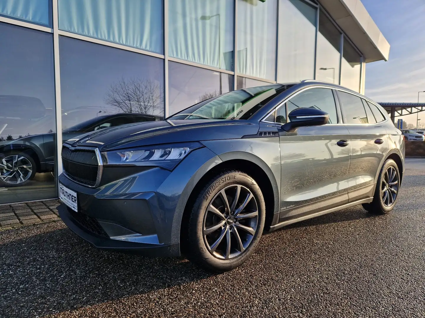 Skoda Enyaq 60 Loft Grau - 1