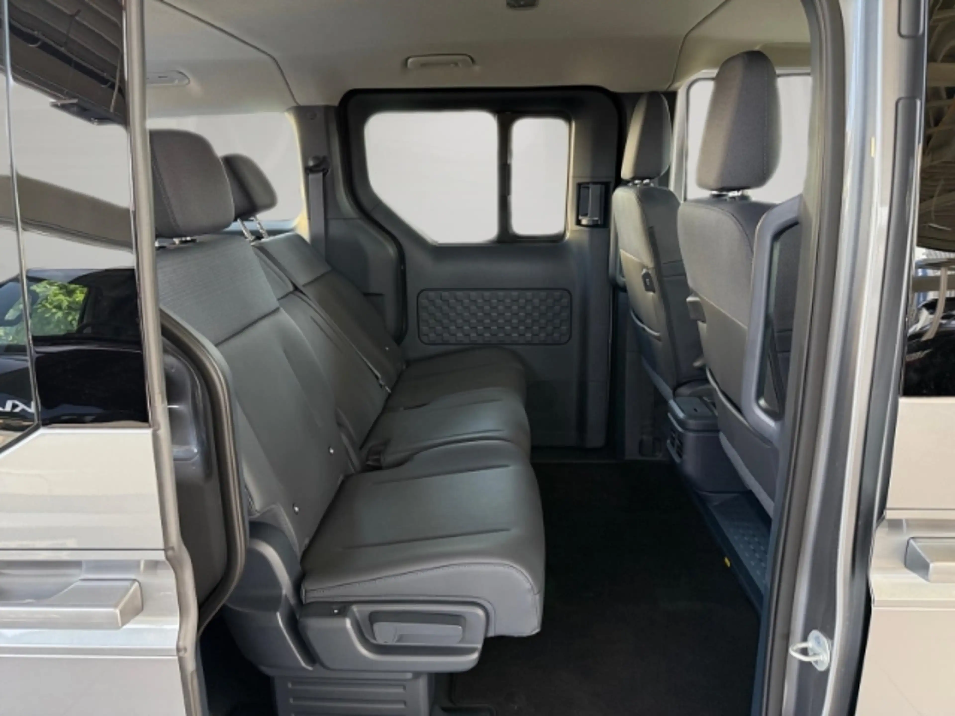 Kia PV5 Passenger Passenger Elite 71,0 kWh 2-3-0 WÄRMEPUMPE,360°KAME — photo 13