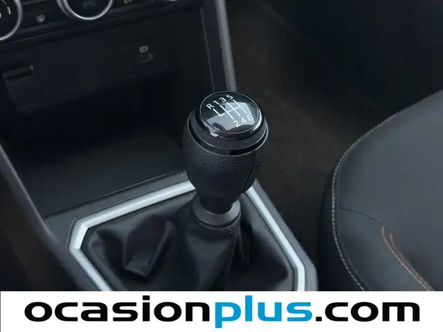 Dacia Sandero view 5