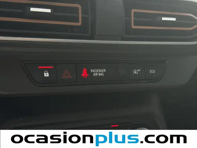 Dacia Sandero view 10