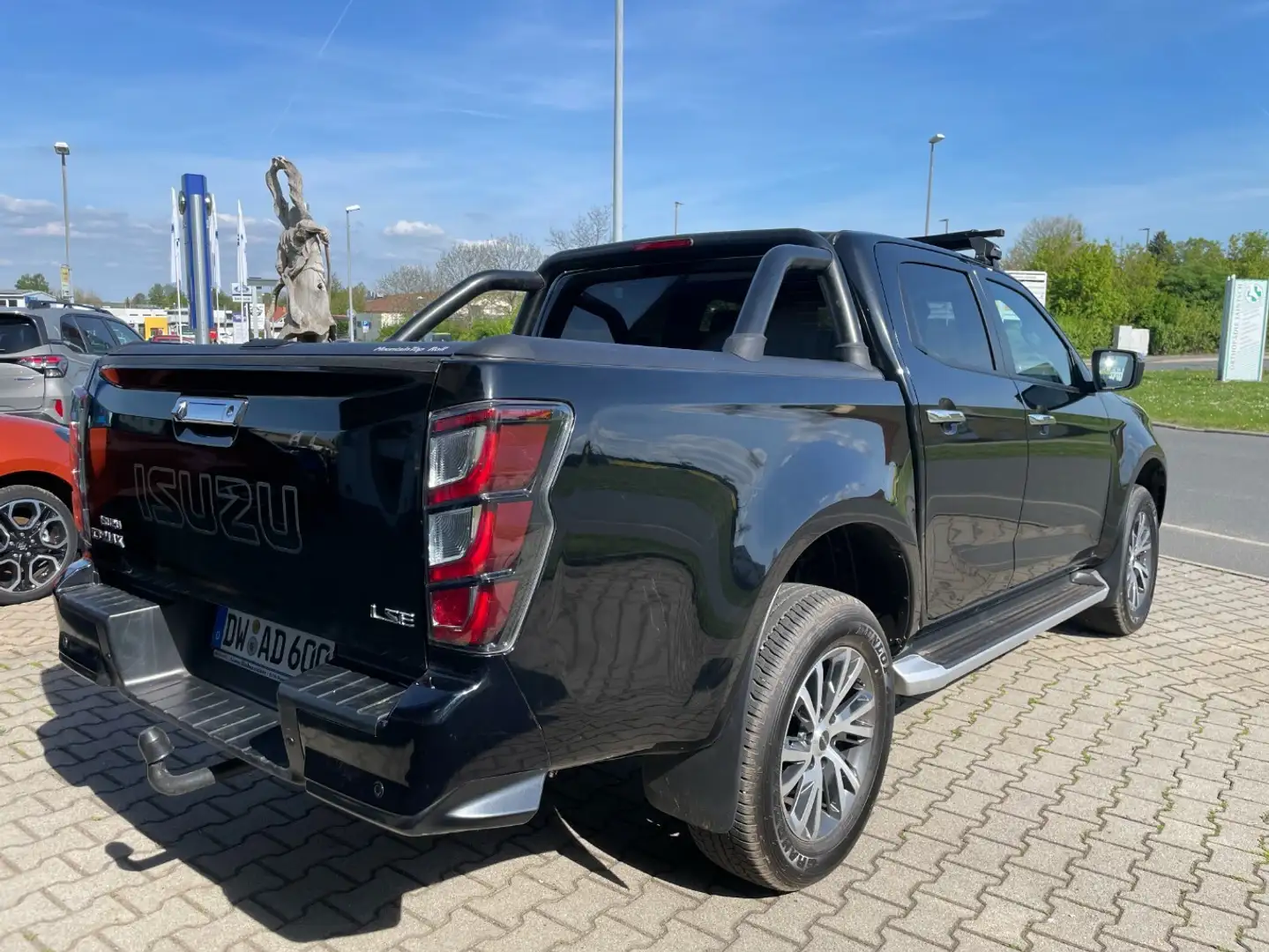 Isuzu D-Max 1.9TD 4X4*LSE*LED*DAB+*AHZV*PTC Noir - 2