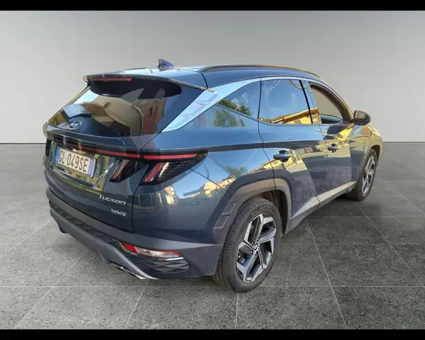 Hyundai Tucson view 3