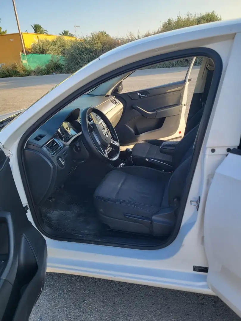 Skoda Rapid/Spaceback Rapid 1.6TDI CR Style 85kW - 1