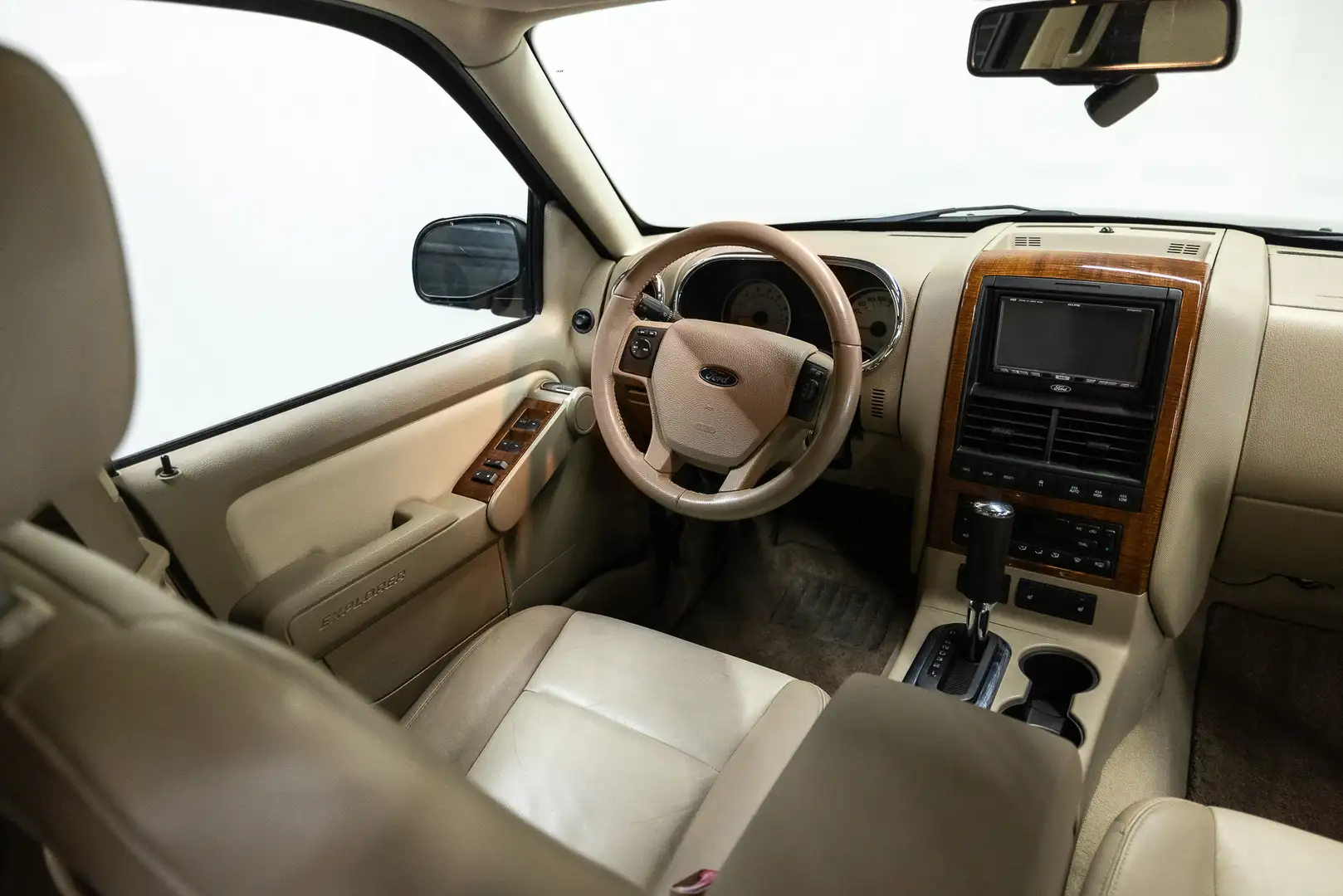 Ford Explorer Limited Btw auto, Fiscale waarde € 6.000,- (€ 23.9 Noir - 2
