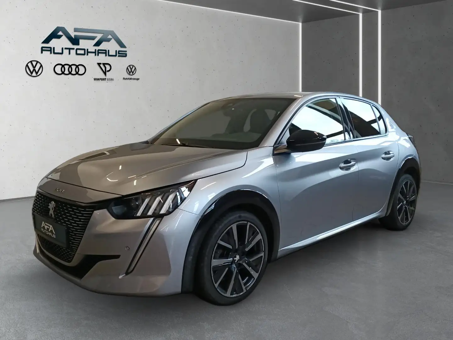 Peugeot 208 1.2 Pure Tech GT LED*Navi*SHZ*RFK*GRA Grau - 2