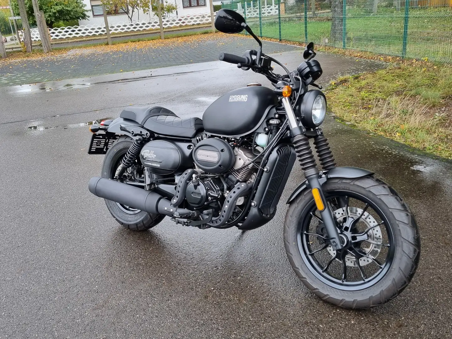 Hyosung GV 125 -S ABS Schwarz - 2